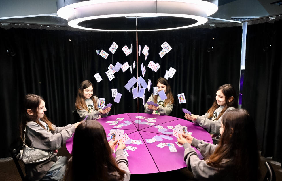 В Баку открылся Музей иллюзий