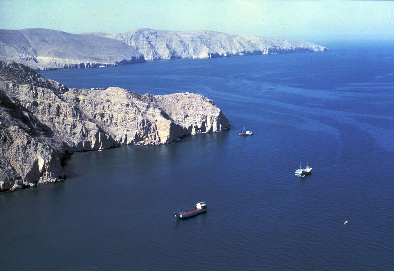 Иран организовал платный «безопасный коридор» в Ормузском проливе