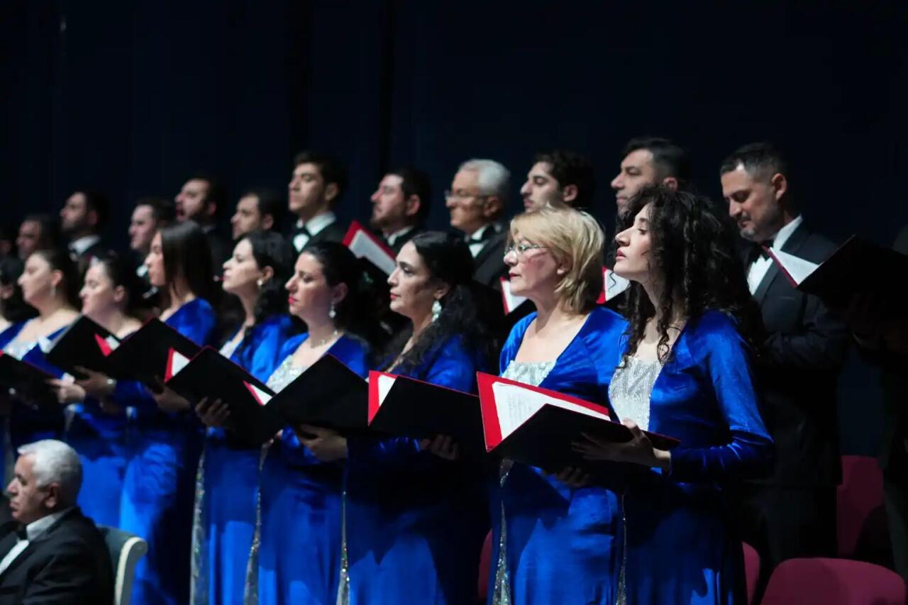 В Гяндже представлена масштабная культурная гастрольная программа