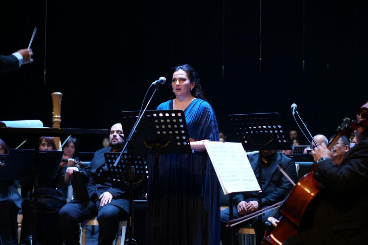 В Гяндже представлена масштабная культурная гастрольная программа