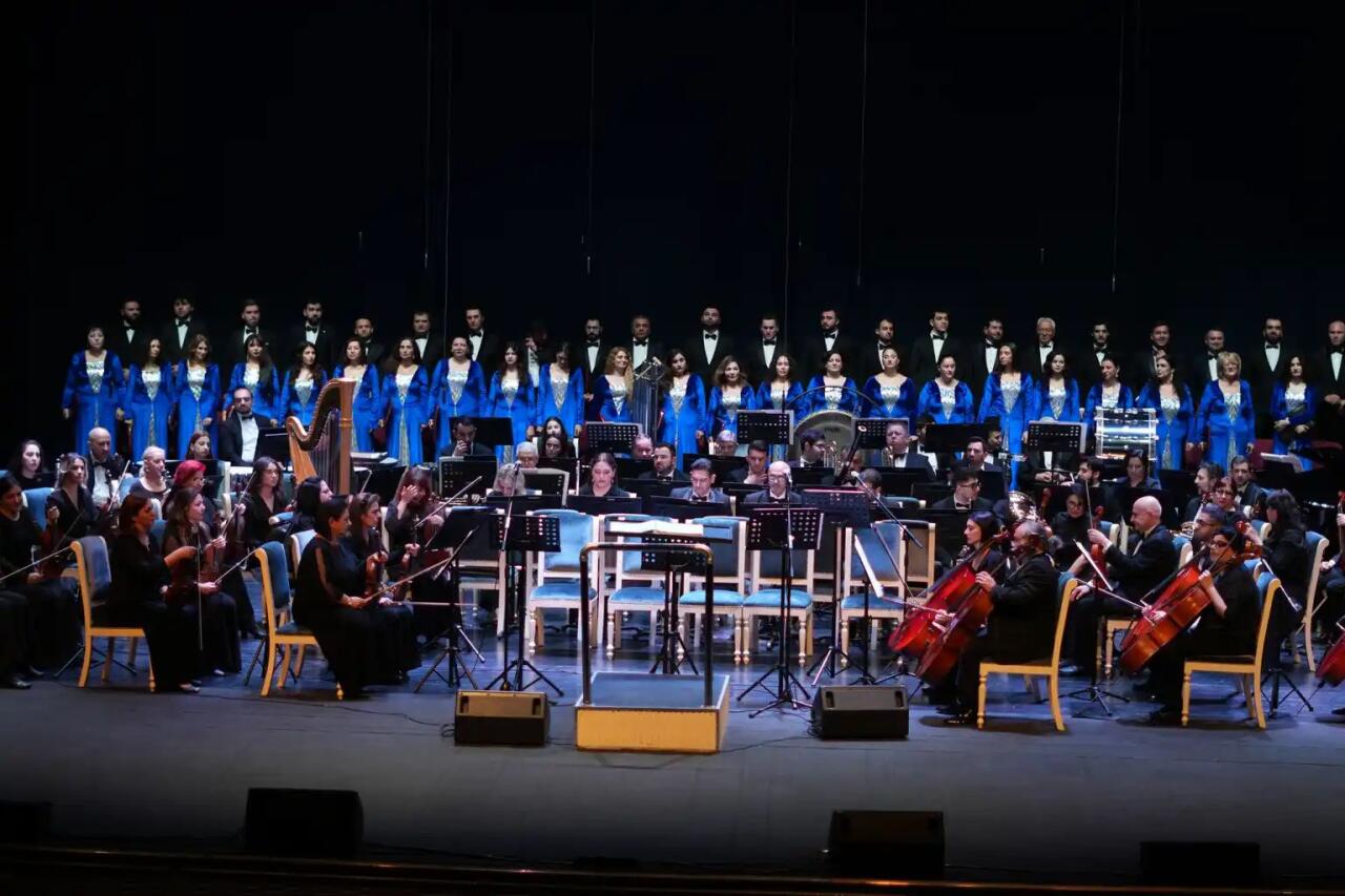 В Гяндже представлена масштабная культурная гастрольная программа