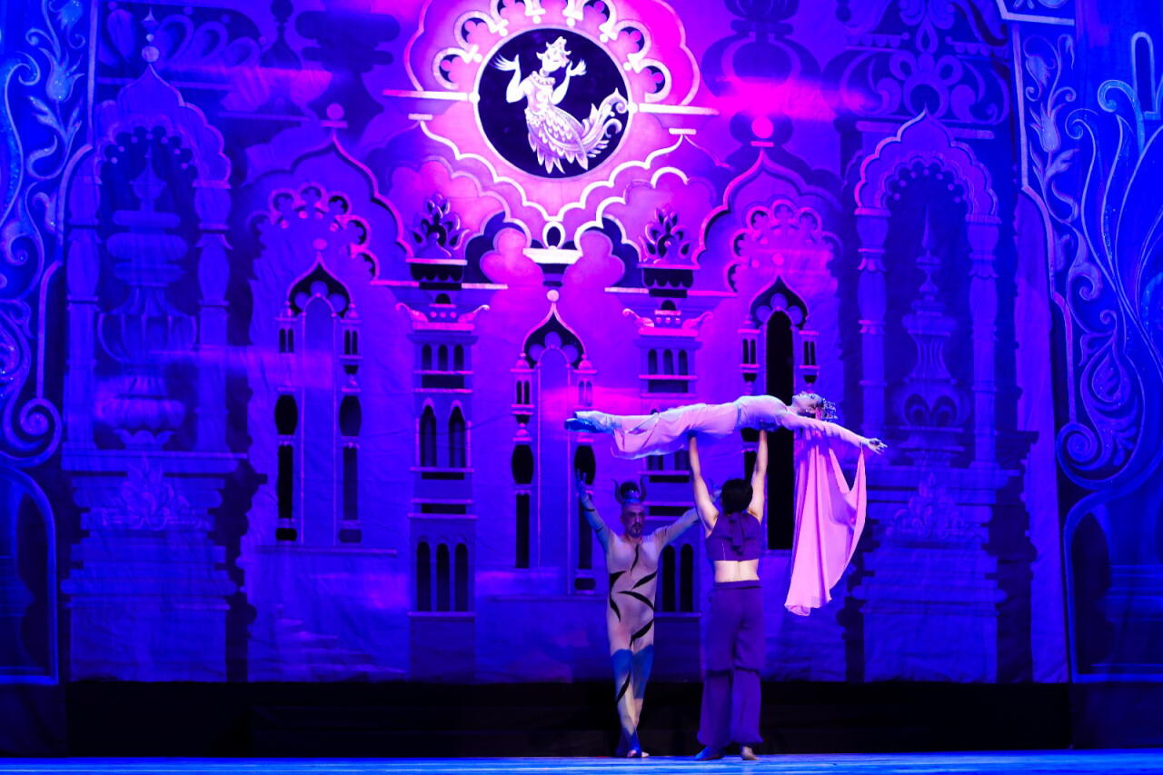 В Баку состоялся показ знаменитого балета "Тысяча и одна ночь"