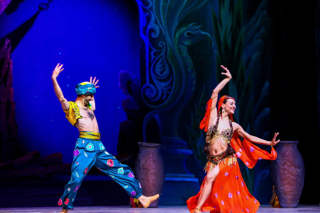 В Баку состоялся показ знаменитого балета "Тысяча и одна ночь"