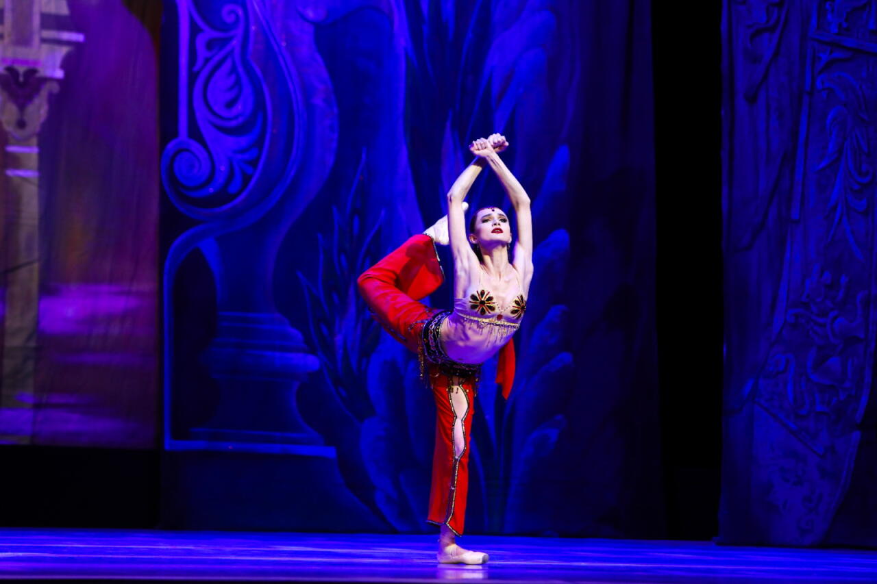 В Баку состоялся показ знаменитого балета "Тысяча и одна ночь"