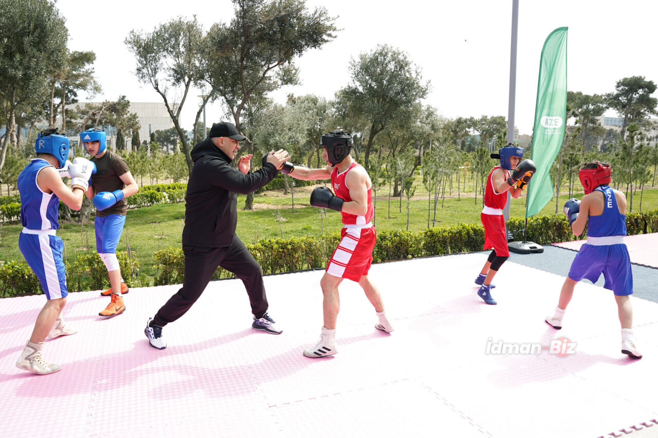 Спортсмены выступили на празднике Новруза