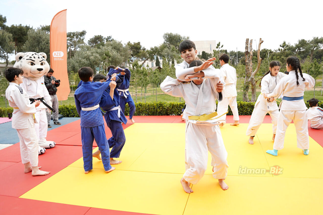 Спортсмены выступили на празднике Новруза