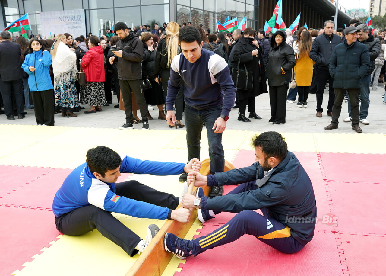 Спортсмены выступили на празднике Новруза