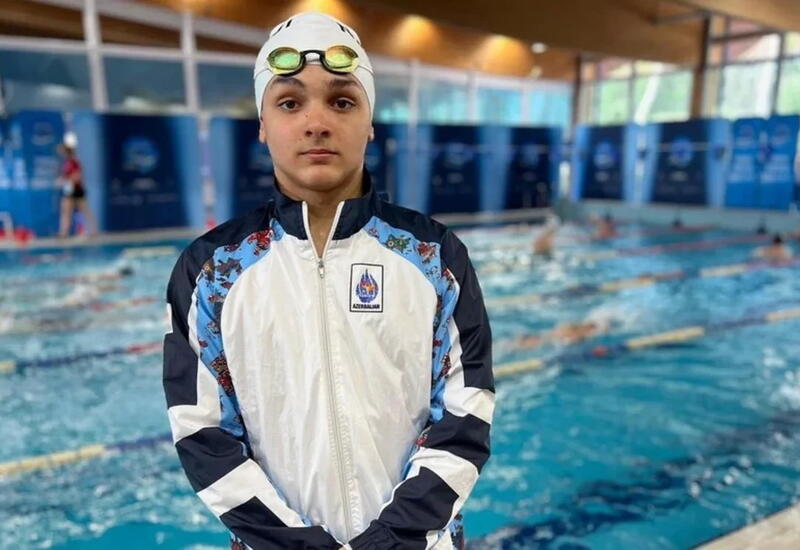 Али Велиев завоевал серебро на этапе Мировой серии по параплаванию