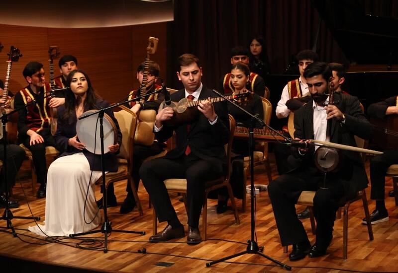 Особая любовь азербайджанской молодежи к народным музыкальным инструментам