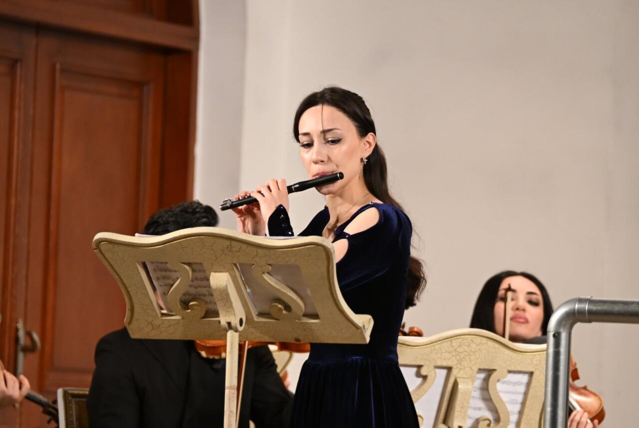 Классическое искусство в весеннем Баку