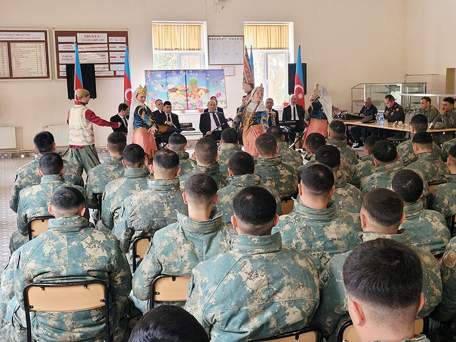 В Азербайджанской армии торжественно отмечены праздники Новруз и Рамазан