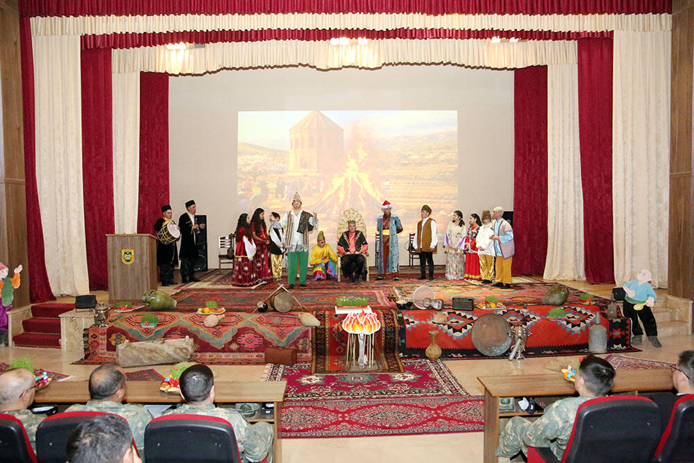 В Азербайджанской армии торжественно отмечены праздники Новруз и Рамазан