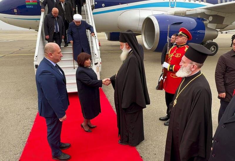 Milli Məclisin sədri Sahibə Qafarova Gürcüstana səfərə gəlib