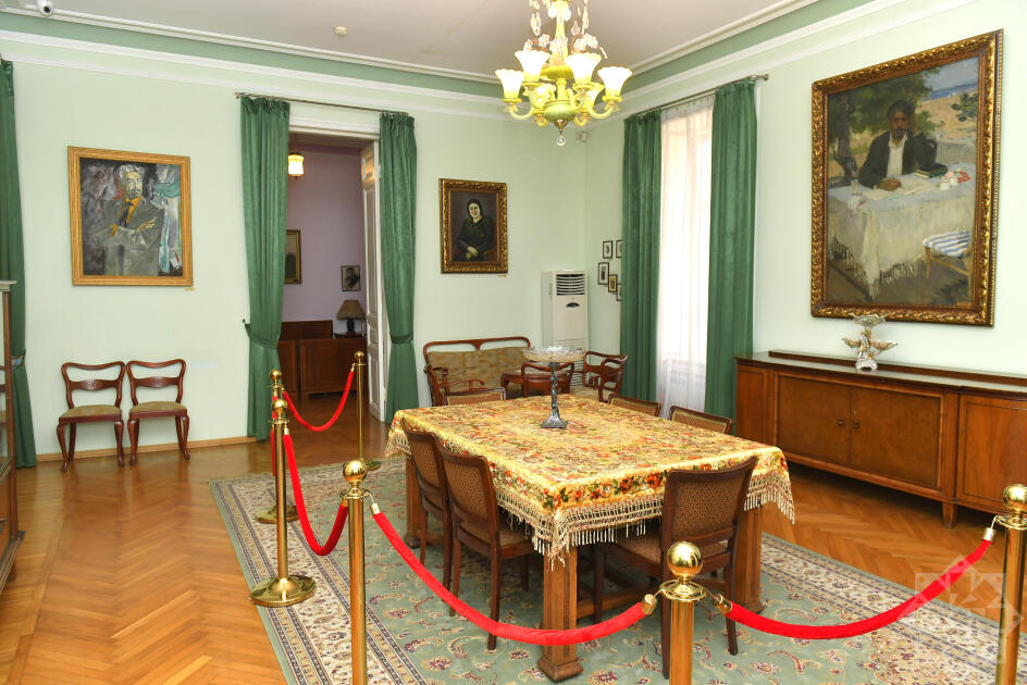 Место, где живут слова и воспоминания - дом-музей Самеда Вургуна