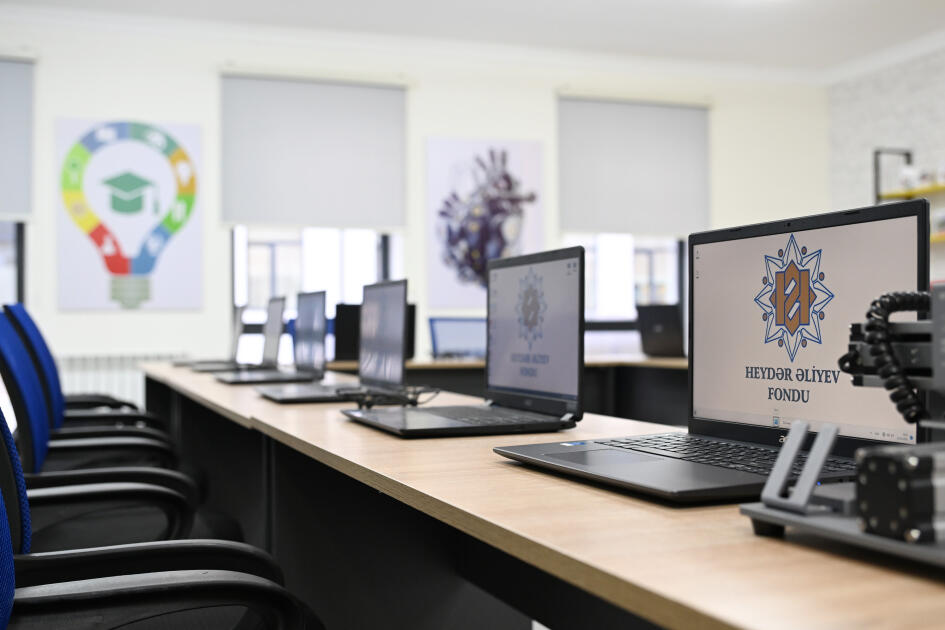 Prezident İlham Əliyev Şamaxı Avropa liseyinin yeni binasının açılışında iştirak edib