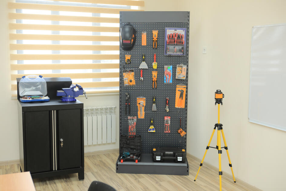 Prezident İlham Əliyev Şamaxı Avropa liseyinin yeni binasının açılışında iştirak edib