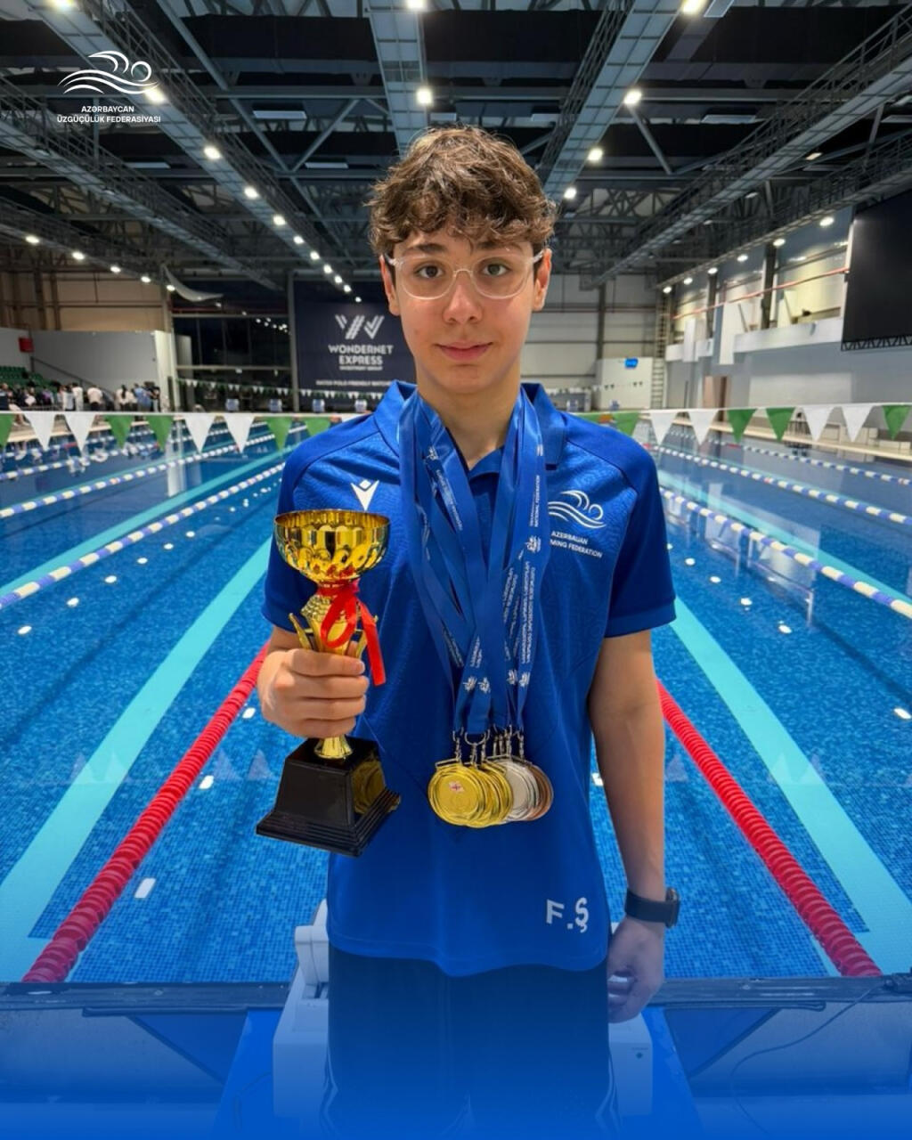 Азербайджанские пловцы завоевали 47 медалей в Грузии