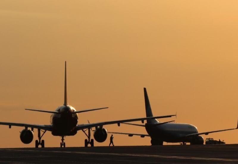 Бахрейн и Кувейт продлили закрытие неба