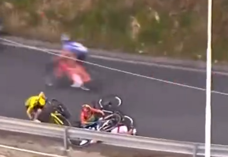 Массовая авария во время женской велогонки Милан-Сан-Ремо