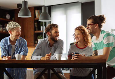 Ученые раскрыли, как формируется дружба