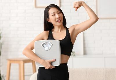 В Китае придумали необычный способ мотивировать худеющих