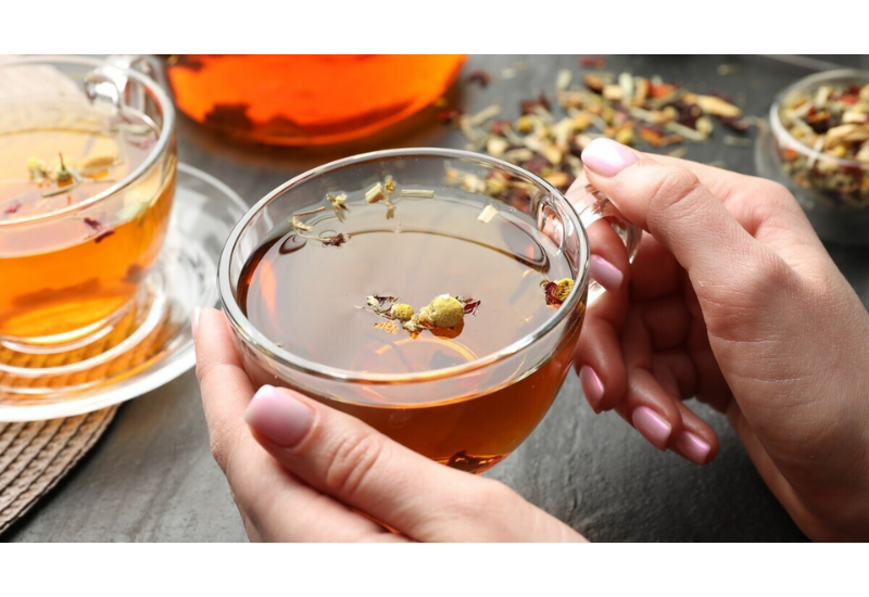 Диетолог назвала напитки, которые помогают замедлить старение