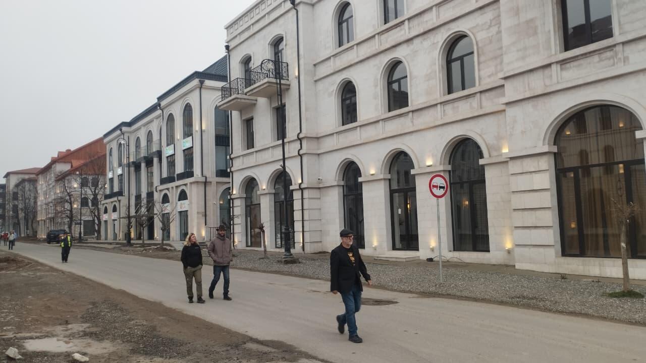 Международные путешественники ознакомились с городом Шуша