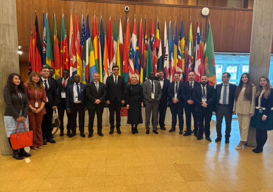 Fərid Qayıbov UNESCO-da COP10 Bürosunun ilk rəsmi iclasına sədrlik edib