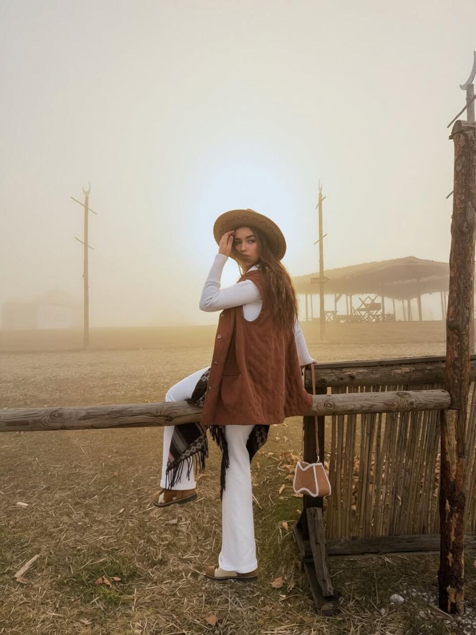 Атмосфера ханских земель в снимках arzu.ja