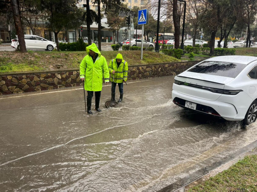 Bakının rayon icra qurumları və digər kommunal xidmətlər gücləndirilmiş rejimdə fəaliyyət göstərir