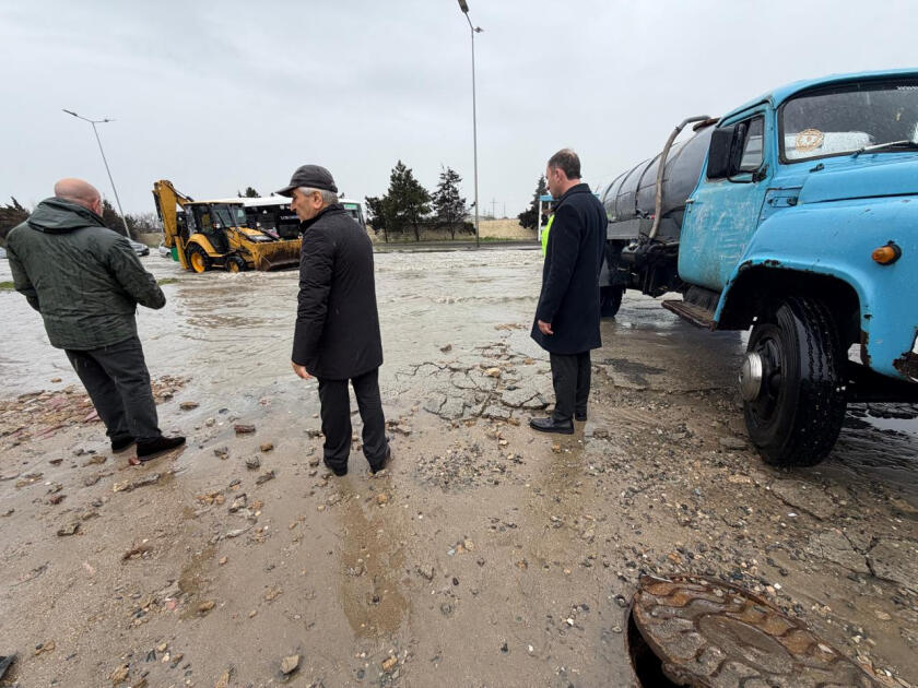 Bakının rayon icra qurumları və digər kommunal xidmətlər gücləndirilmiş rejimdə fəaliyyət göstərir