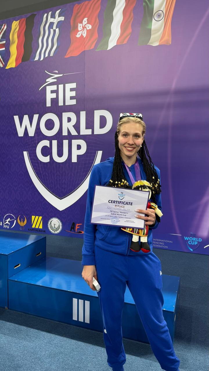 Азербайджанская фехтовальщица завоевала "бронзу" на Кубке мира