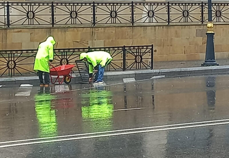 Bakının rayon icra qurumları və digər kommunal xidmətlər gücləndirilmiş rejimdə fəaliyyət göstərir