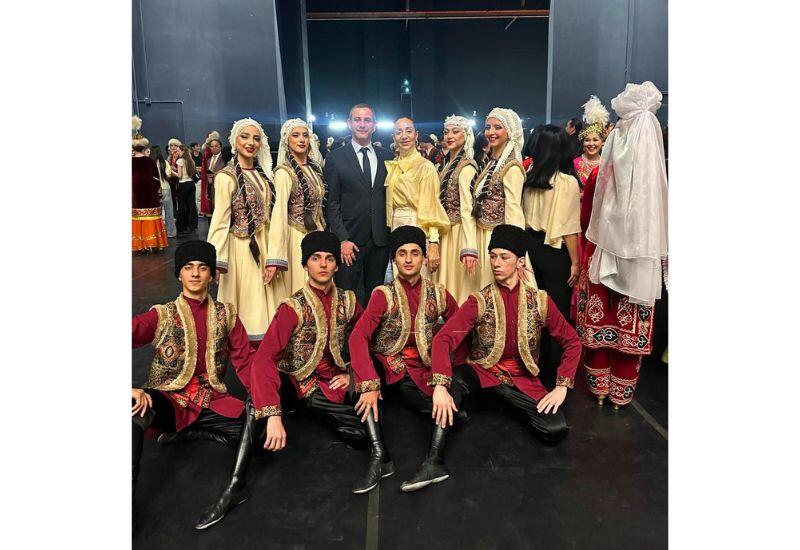 Коллектив Бакинской хореографической академии выступил на гала-концерте "ӨРЛЕУ. Эхо тюркских танцев" в Алматы