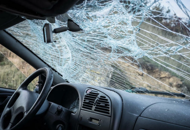 Şəkidə ağır qəzada sərnişin