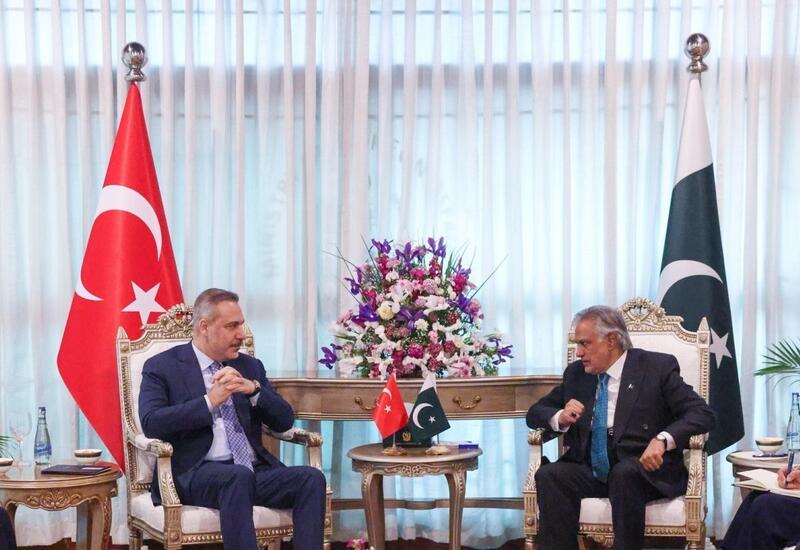 Состоялась встреча глав МИД Турции и Пакистана