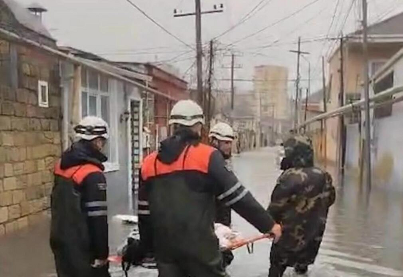 Последствия непогоды в Азербайджане: эвакуированы 547 человек