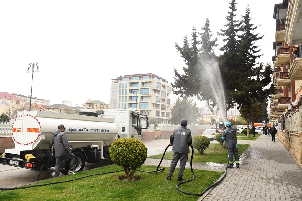 Güclü yağışlardan sonra Bakı “yuyuldu”