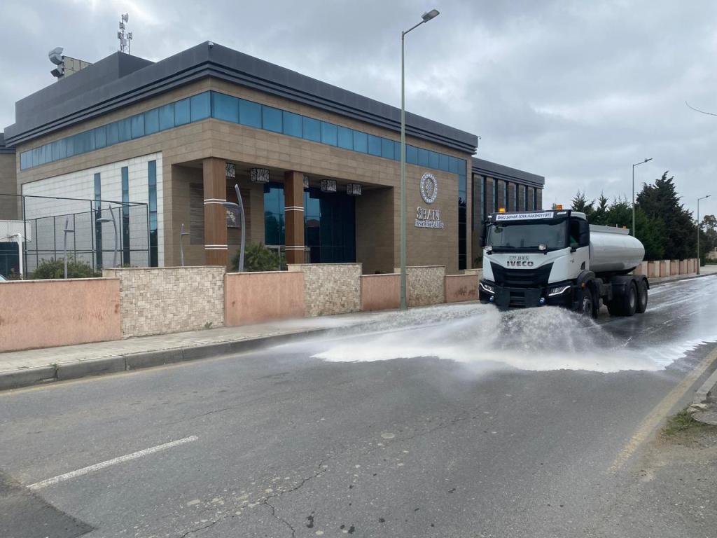 Güclü yağışlardan sonra Bakı “yuyuldu”