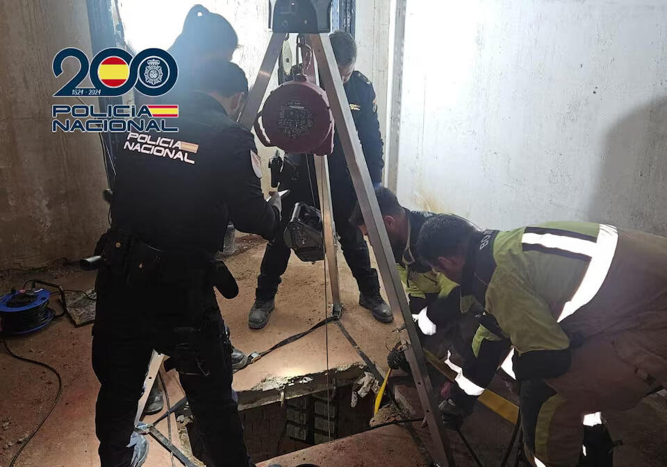 В Испании обнаружили тоннель для контрабанды наркотиков из Марокко