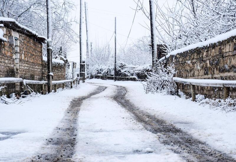 Dağlıq rayonlara qar yağır