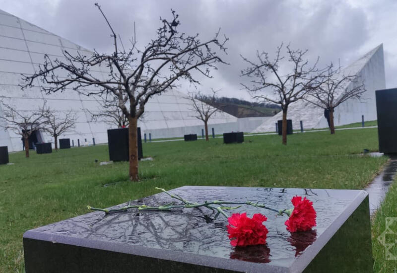 Азербайджанский народ посещает Губинский мемориальный комплекс геноцида
