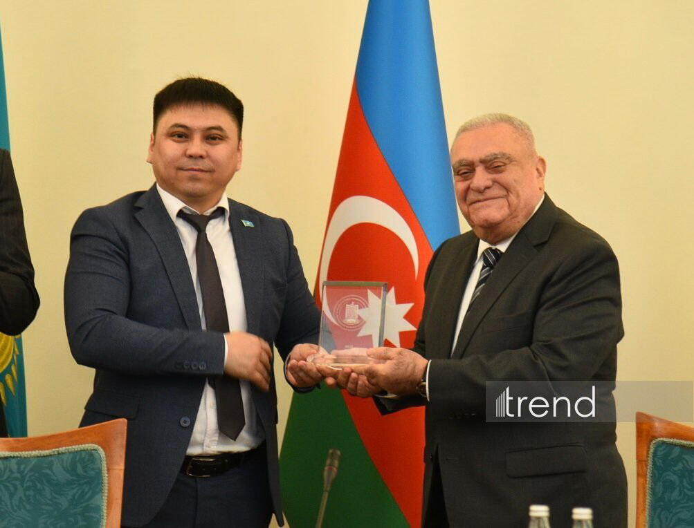 В Баку стартовали учебно-стажировочные программы для госслужащих Казахстана