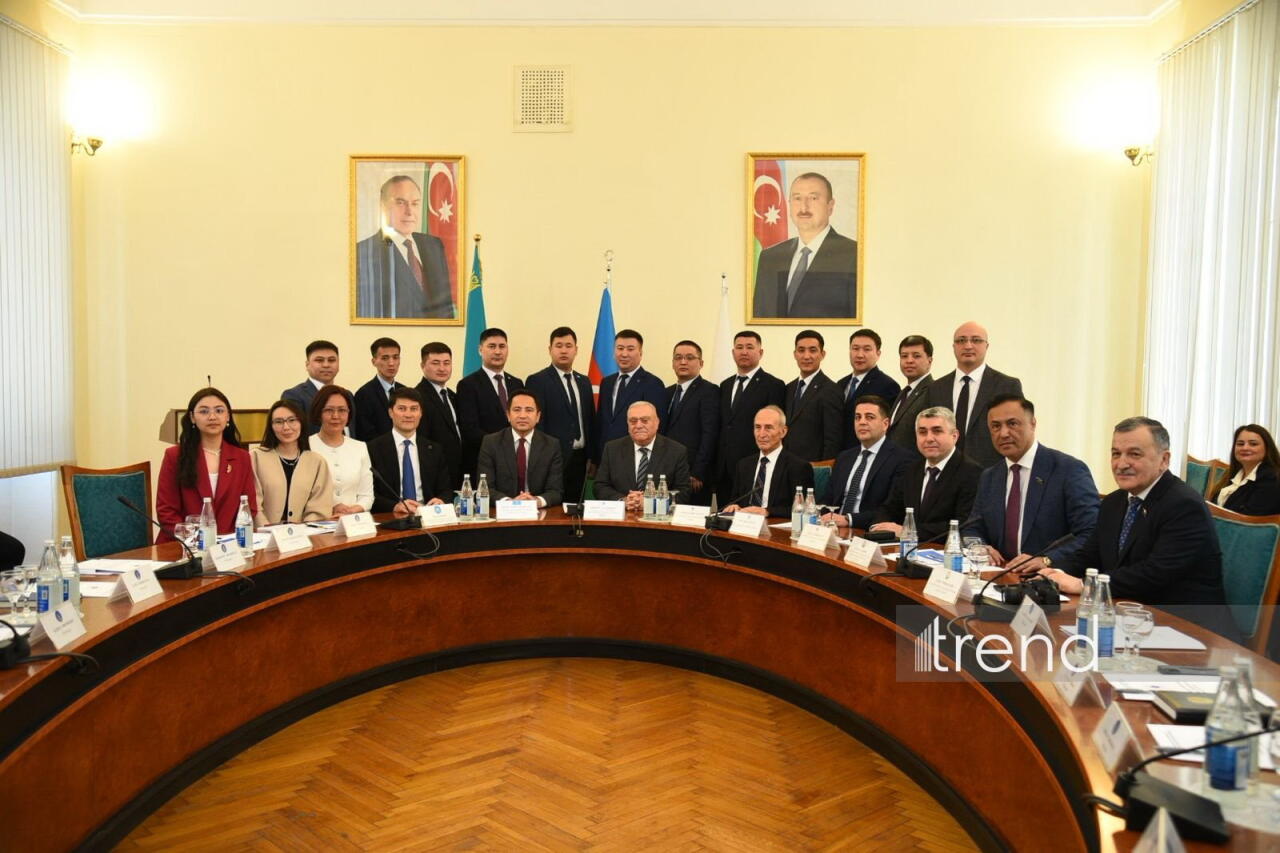 В Баку стартовали учебно-стажировочные программы для госслужащих Казахстана
