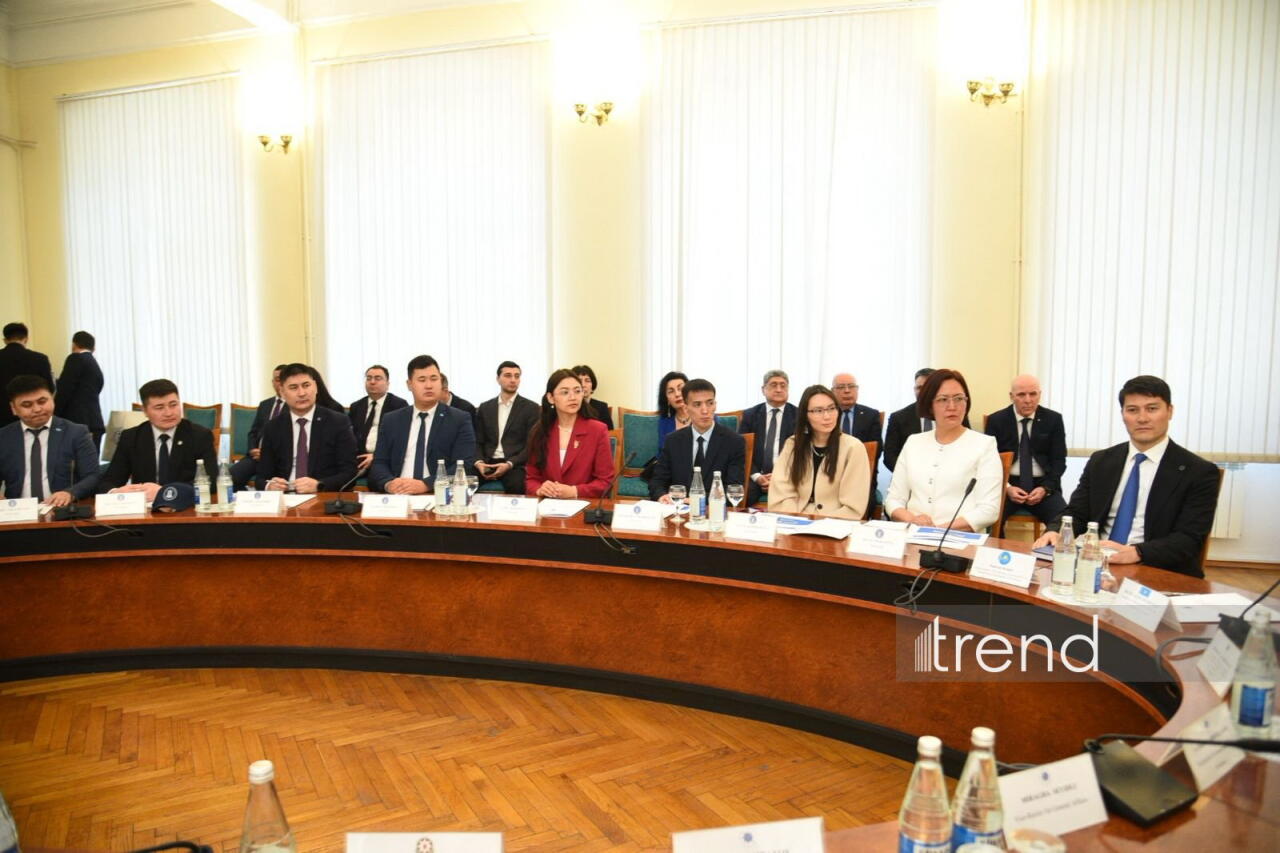 В Баку стартовали учебно-стажировочные программы для госслужащих Казахстана