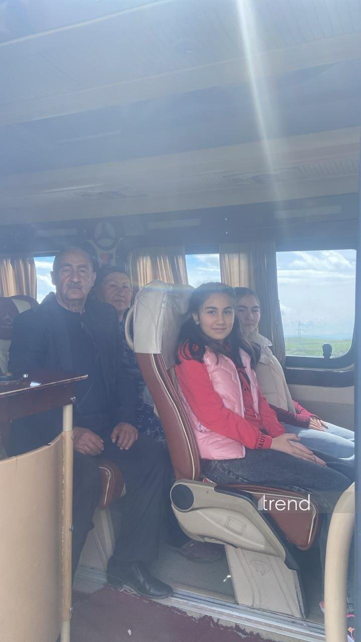 В Ходжавенд возвращается очередная группа вынужденных переселенцев