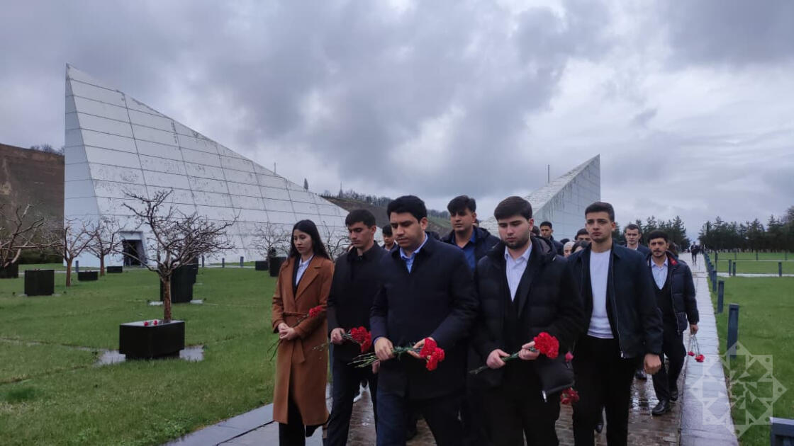 Азербайджанский народ посещает Губинский мемориальный комплекс геноцида