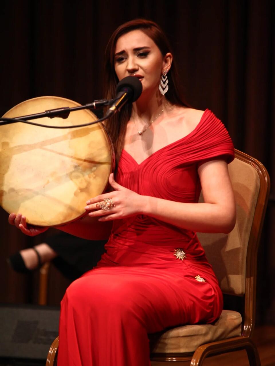 Сакральная музыка души: О чем молчит и поет мугам