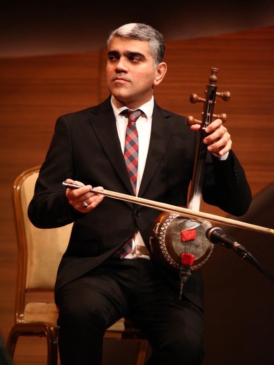 Сакральная музыка души: О чем молчит и поет мугам