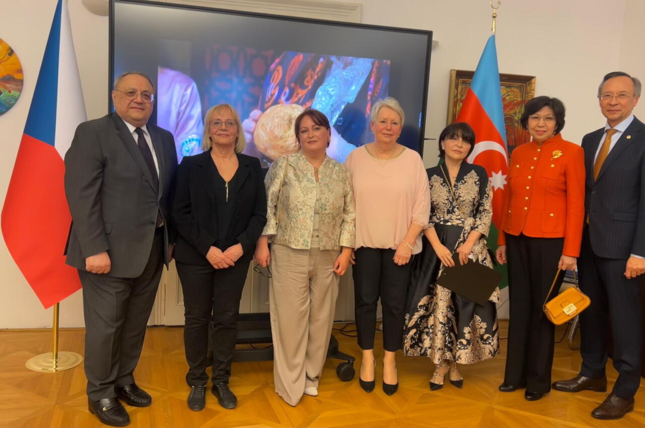 Азербайджан и Чехия соединили Новруз и Пасху в арт-проекте "Четыре элемента Матери-природы"